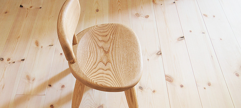 木製の子供椅子の魅力 木のおもちゃと出産祝いのお店｜KURABOKKO