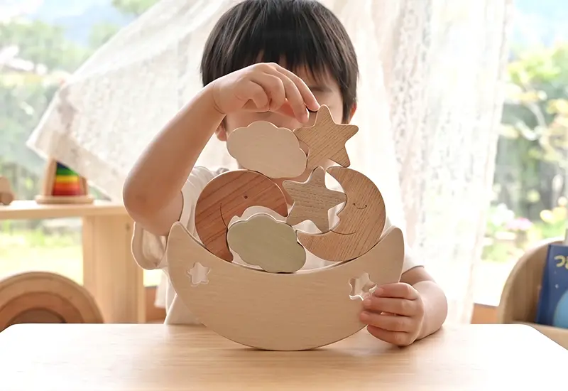 ゆらゆら積み木 お月さまのおさんぽ