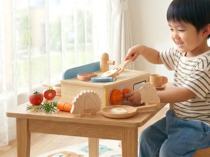 ままごと・ごっこ遊びの木のおもちゃ