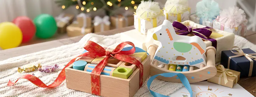 出産祝いに人気の木のおもちゃ一覧