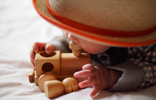 木のおもちゃの10年後