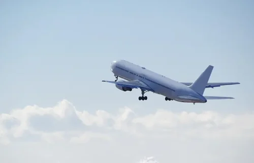 日本人初飛行の日